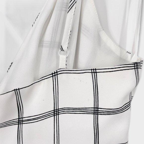 NBD Revolve White Windowpane Grid Keyhole‎ Midi Dress - Picture 9 of 9